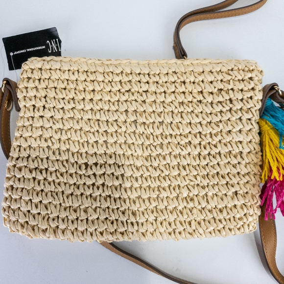 INC International Concepts Tropical Straw Crossbody - Picture 3 of 3